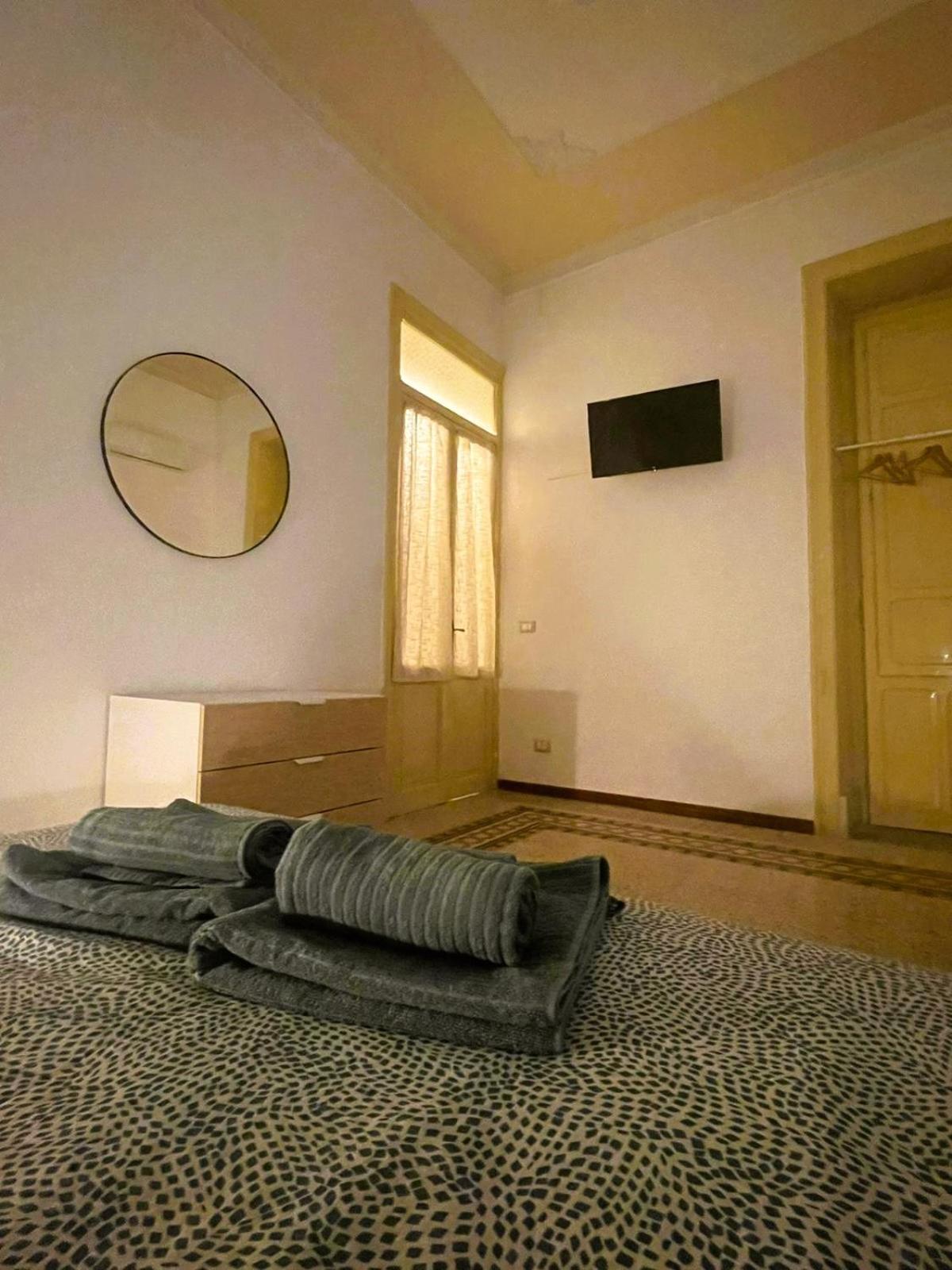 Olivuzza Rooms In Apartment Palerme Extérieur photo